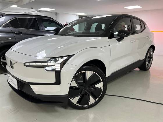 VOLVO EX30 69 KW ELÉTRICO ULTRA